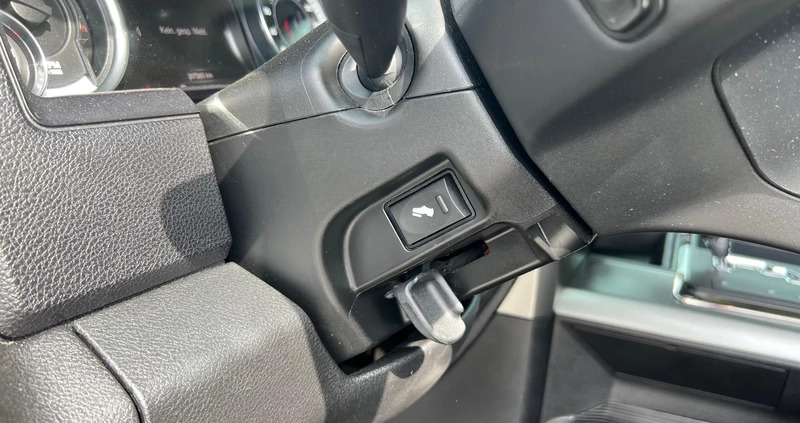 Dodge RAM cena 108900 przebieg: 298000, rok produkcji 2013 z Grójec małe 352